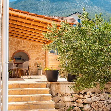 Holiday Home Mare By Interhome Komin (Dubrovnik-Neretva)